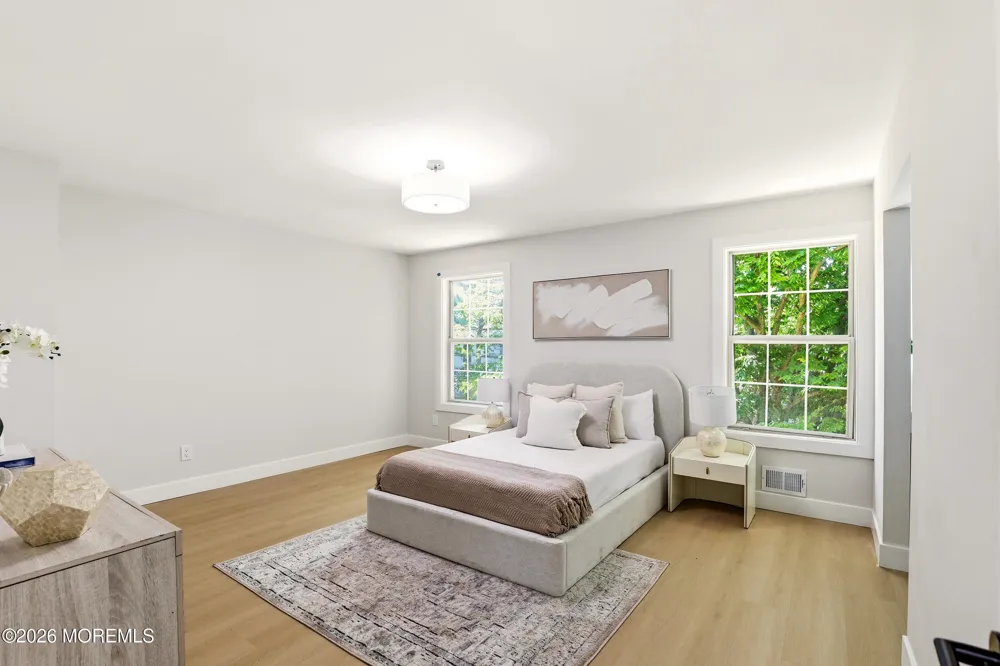 273 Edgeware Court Franklin, NJ 08873