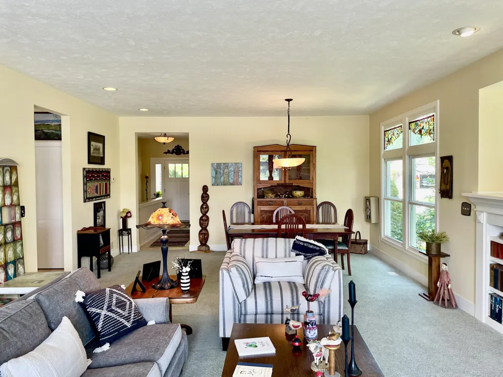 6852 Westshire Drive Norton Shores City, MI 49444