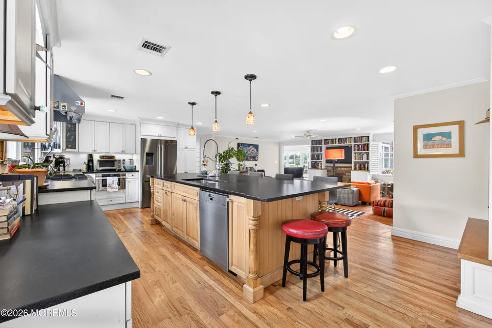 20 Bayonne Avenue Monmouth Beach, NJ 07750