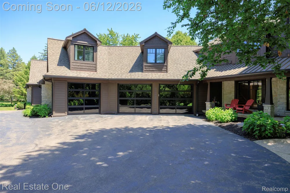 7689 Deerhill Drive Clarkston City, MI 48346
