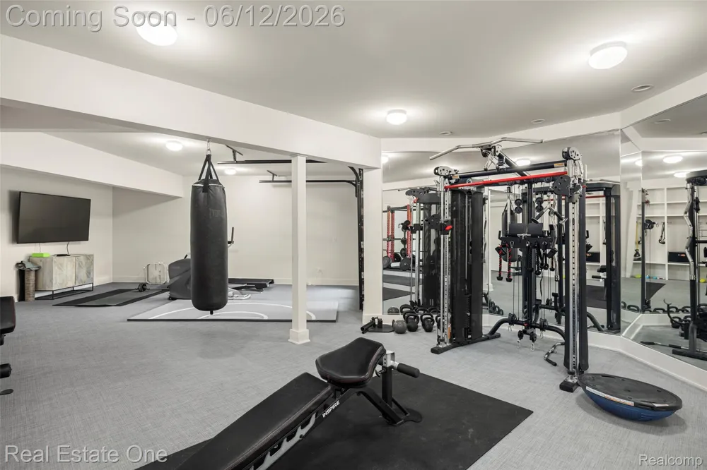 7689 Deerhill Drive Clarkston City, MI 48346