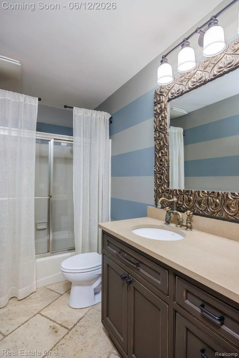 7689 Deerhill Drive Clarkston City, MI 48346