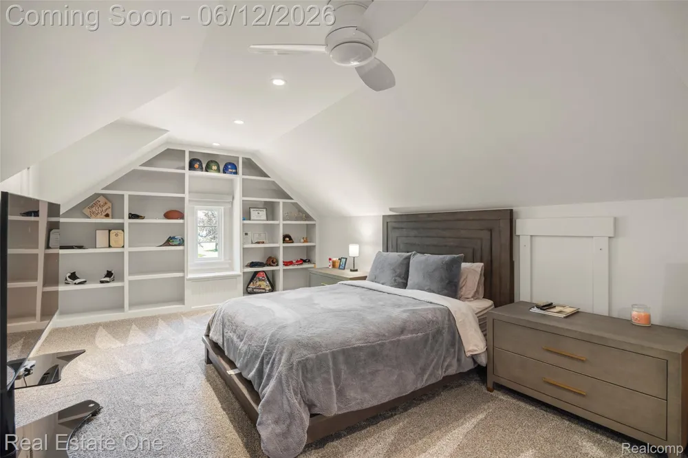7689 Deerhill Drive Clarkston City, MI 48346