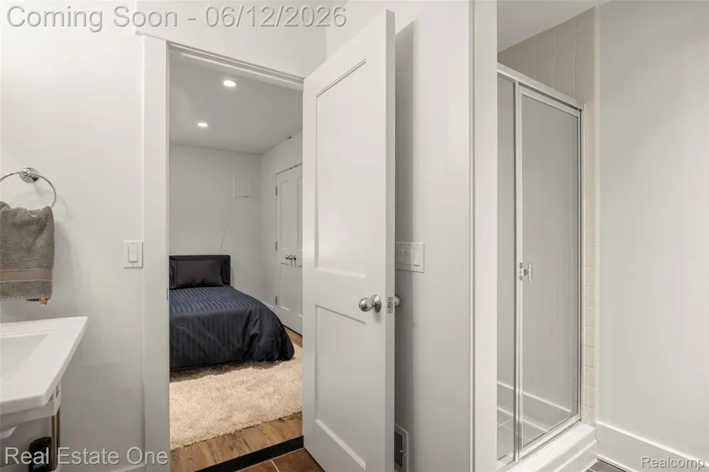 7689 Deerhill Drive Clarkston City, MI 48346