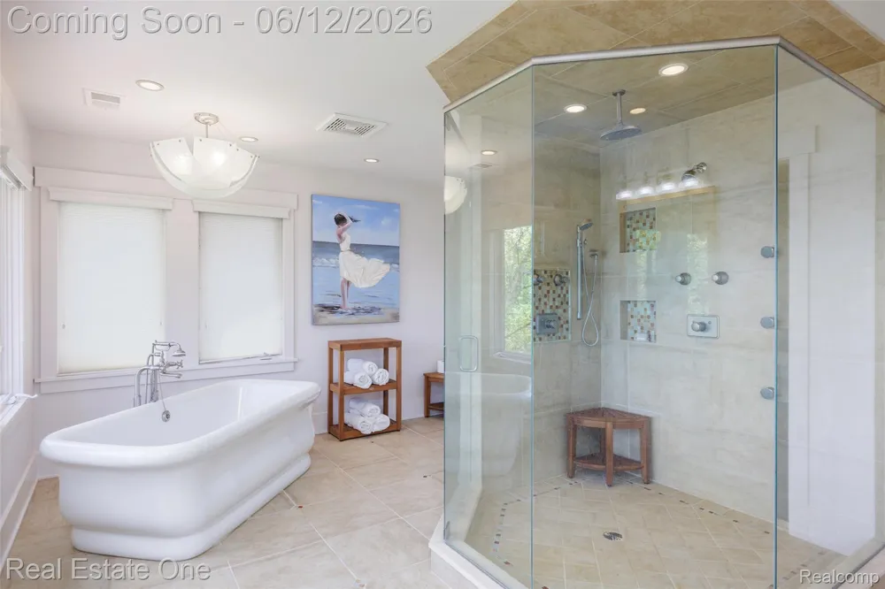7689 Deerhill Drive Clarkston City, MI 48346