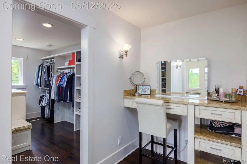 7689 Deerhill Drive Clarkston City, MI 48346