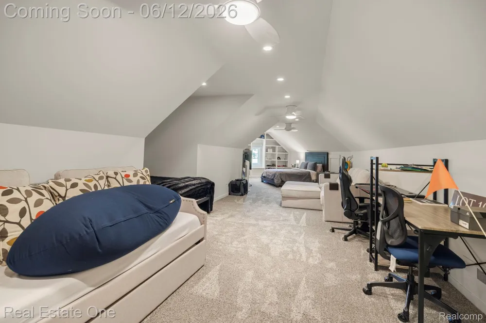 7689 Deerhill Drive Clarkston City, MI 48346