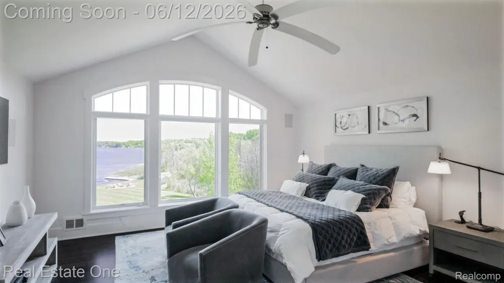 7689 Deerhill Drive Clarkston City, MI 48346