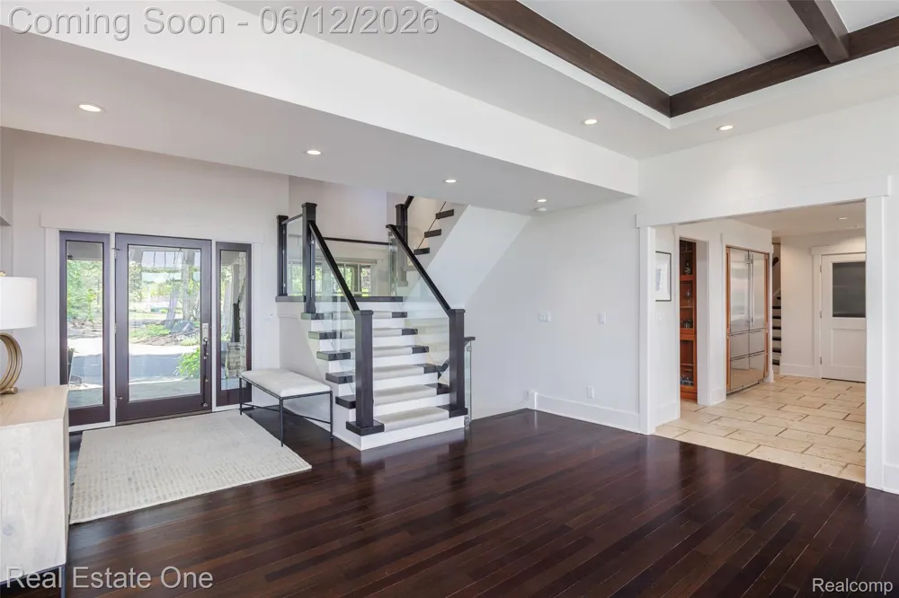 7689 Deerhill Drive Clarkston City, MI 48346