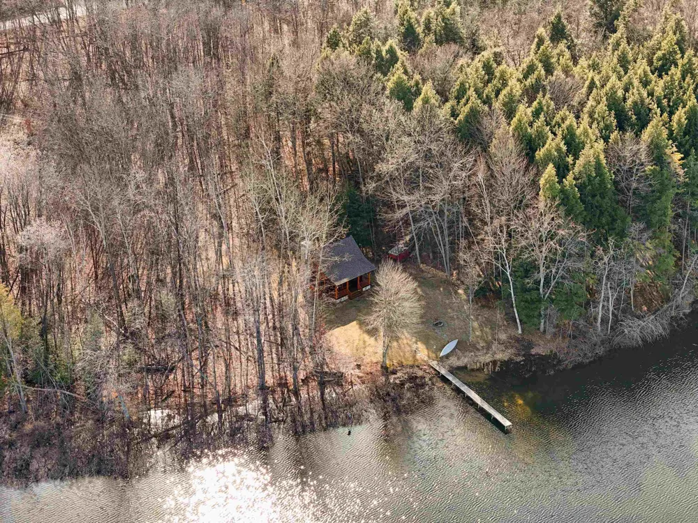 3900 Swaney Road Peninsula Township, MI 49686