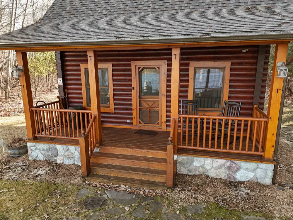 3900 Swaney Road Peninsula Township, MI 49686
