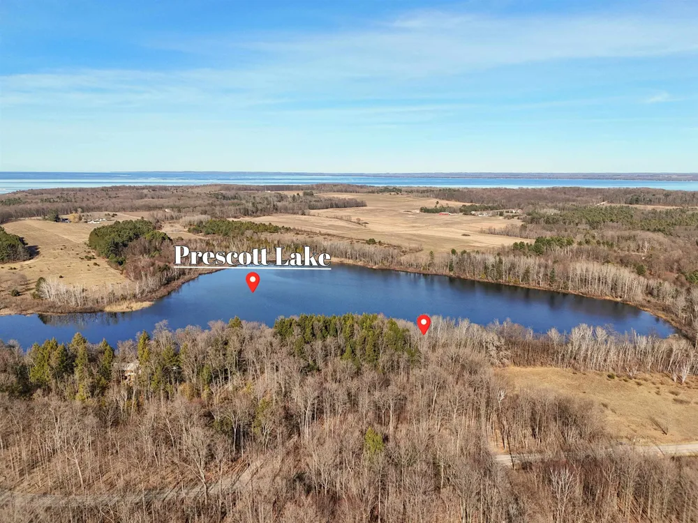 3900 Swaney Road Peninsula Township, MI 49686