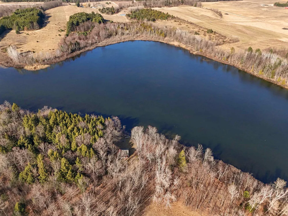 3900 Swaney Road Peninsula Township, MI 49686