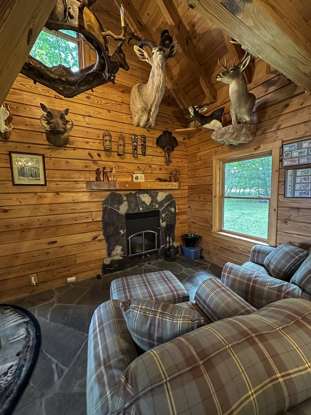 3900 Swaney Road Peninsula Township, MI 49686