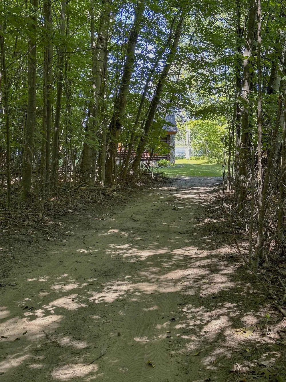 3900 Swaney Road Peninsula Township, MI 49686