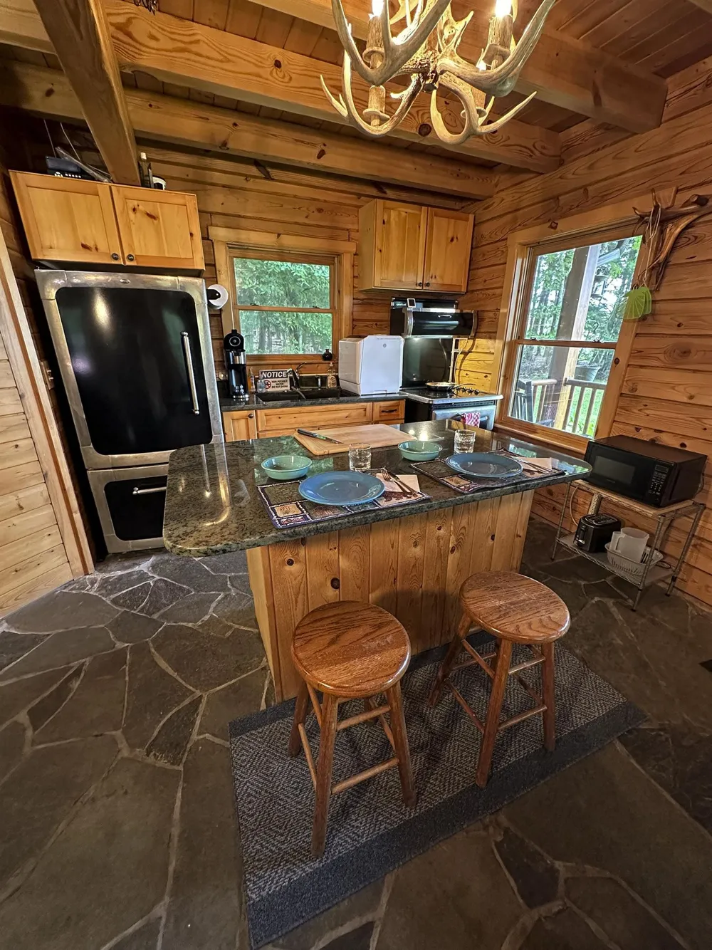 3900 Swaney Road Peninsula Township, MI 49686