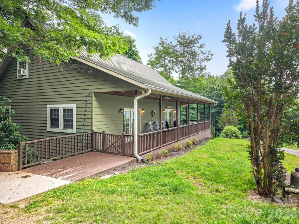 576 Grizzly Ridge Bryson City, NC 28713