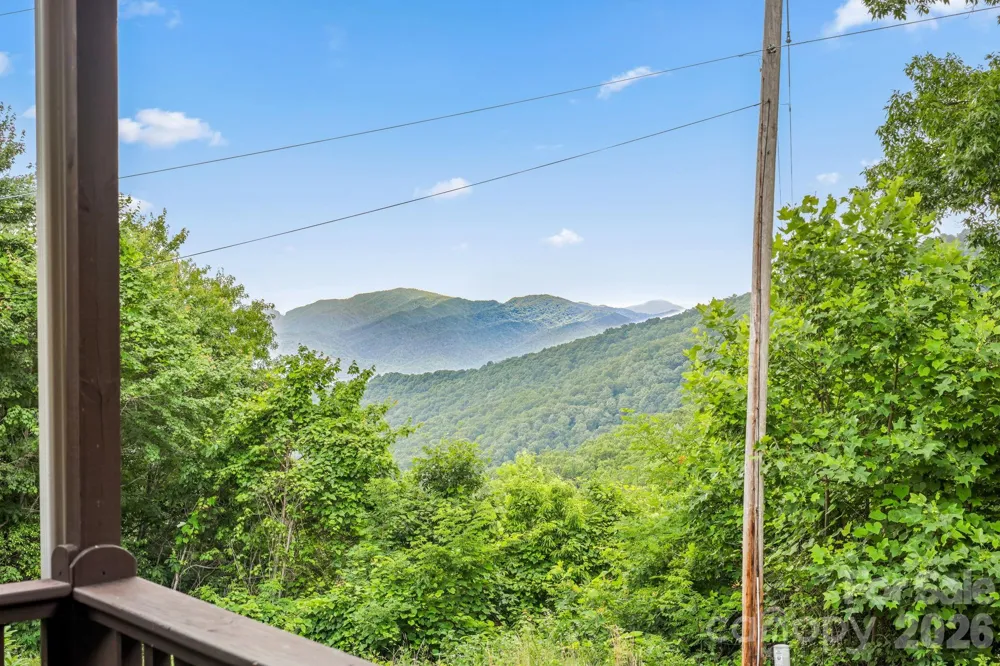 576 Grizzly Ridge Bryson City, NC 28713