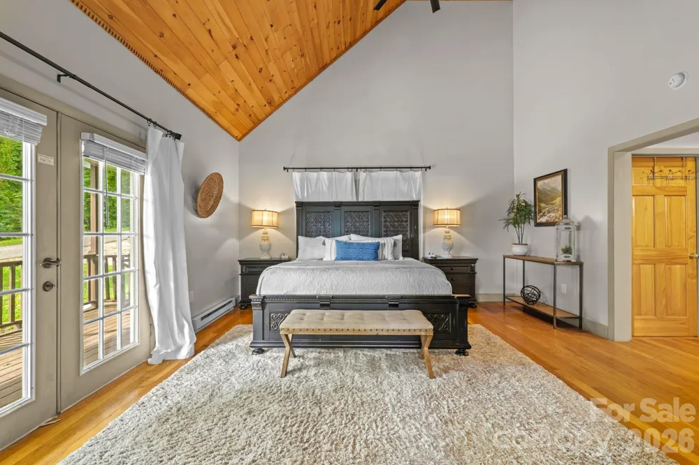 576 Grizzly Ridge Bryson City, NC 28713
