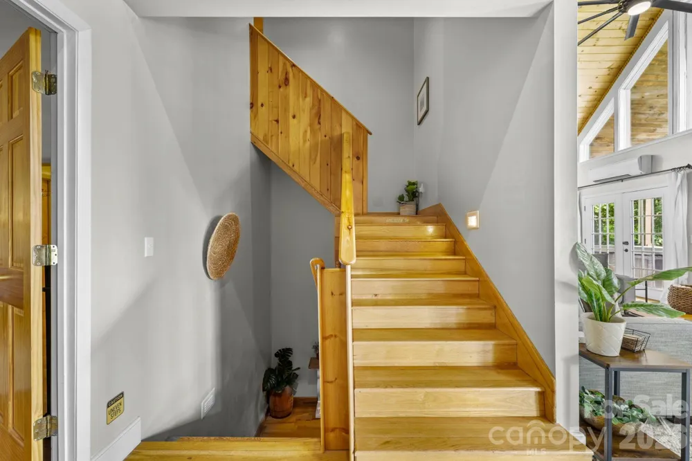 576 Grizzly Ridge Bryson City, NC 28713