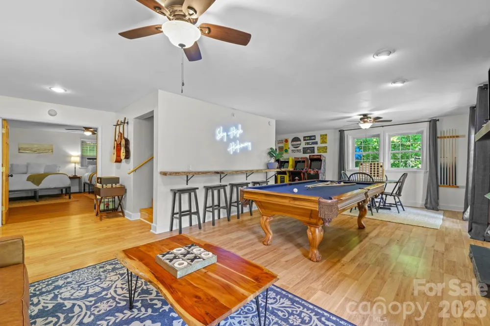 576 Grizzly Ridge Bryson City, NC 28713