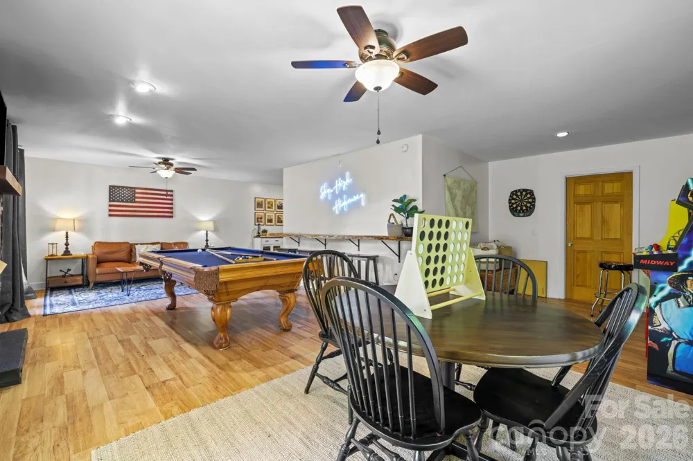 576 Grizzly Ridge Bryson City, NC 28713