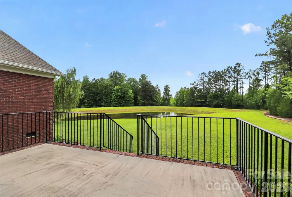 2374 Brooks Road Chester, SC 29706
