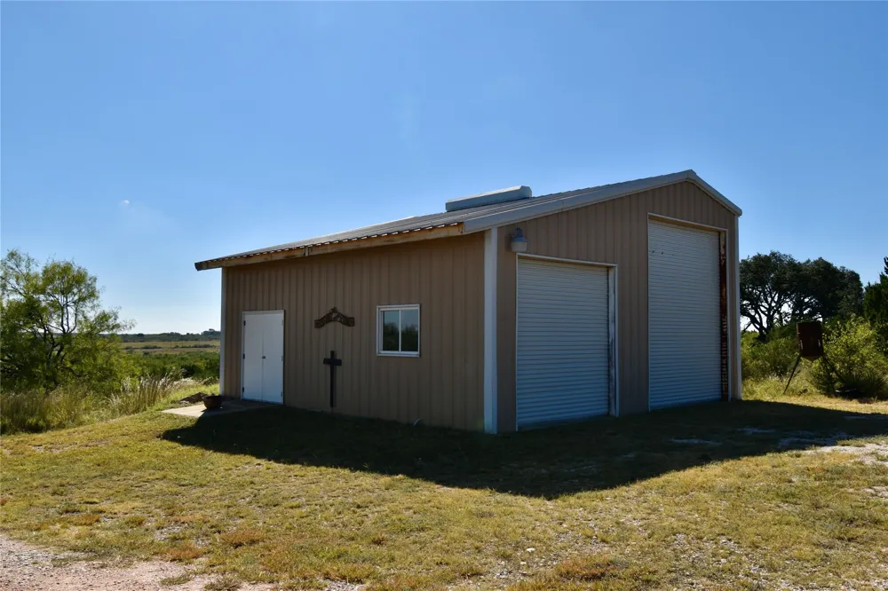159 Private Road 939 Brady, TX 76825