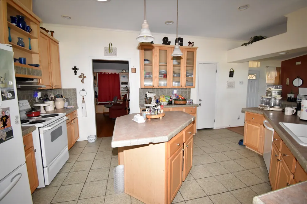 159 Private Road 939 Brady, TX 76825