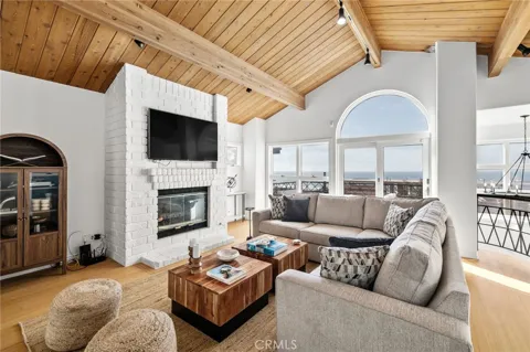 4104 Highland Avenue