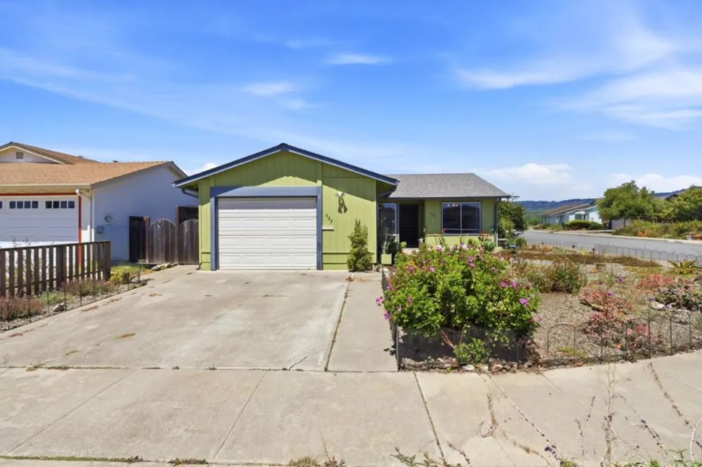623 Delta Way Watsonville, CA 95076