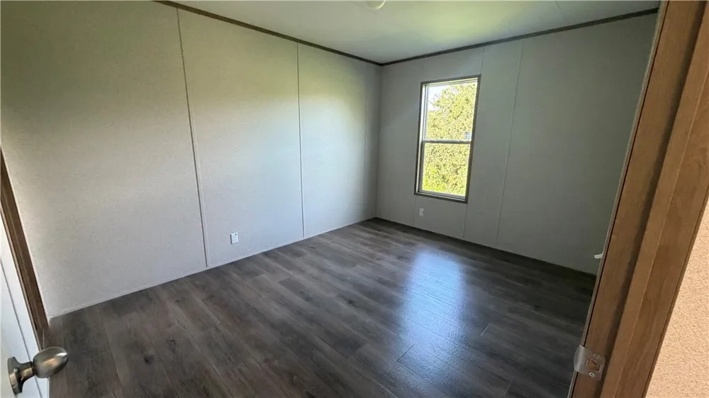 114 Mark Allen Mathis, TX 78368