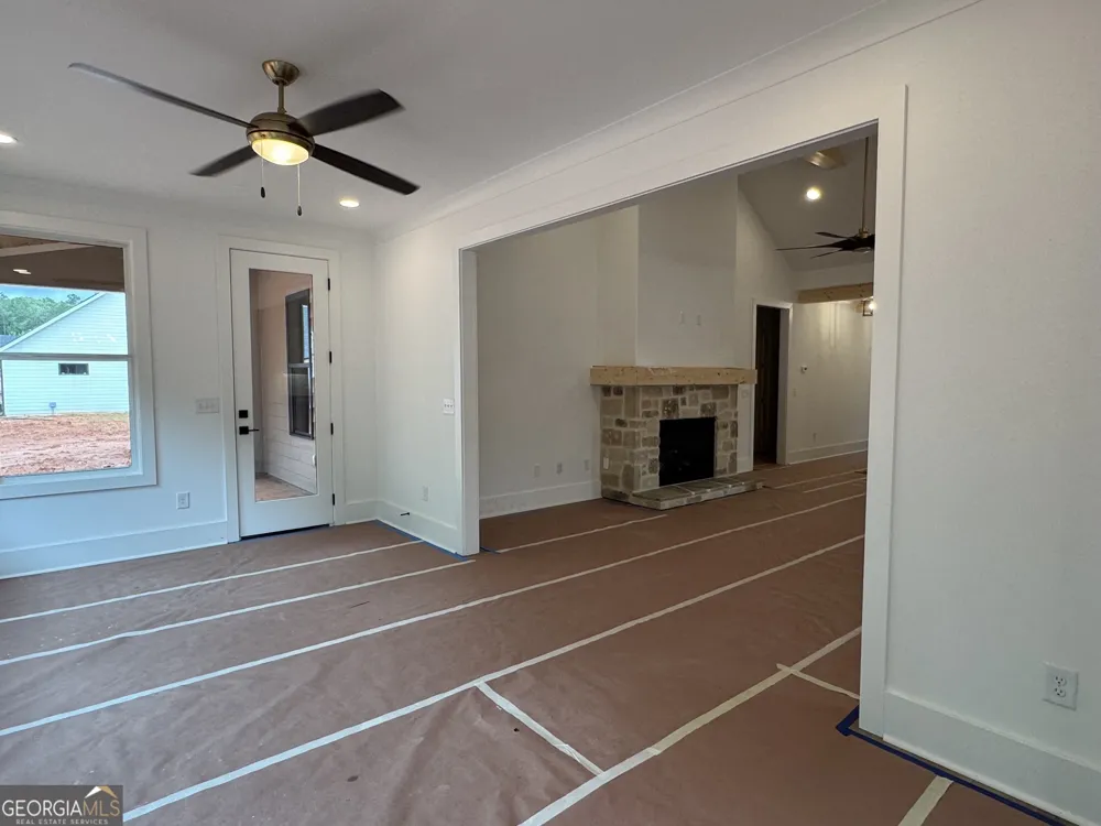124 Ryeland DR Senoia, GA 30276