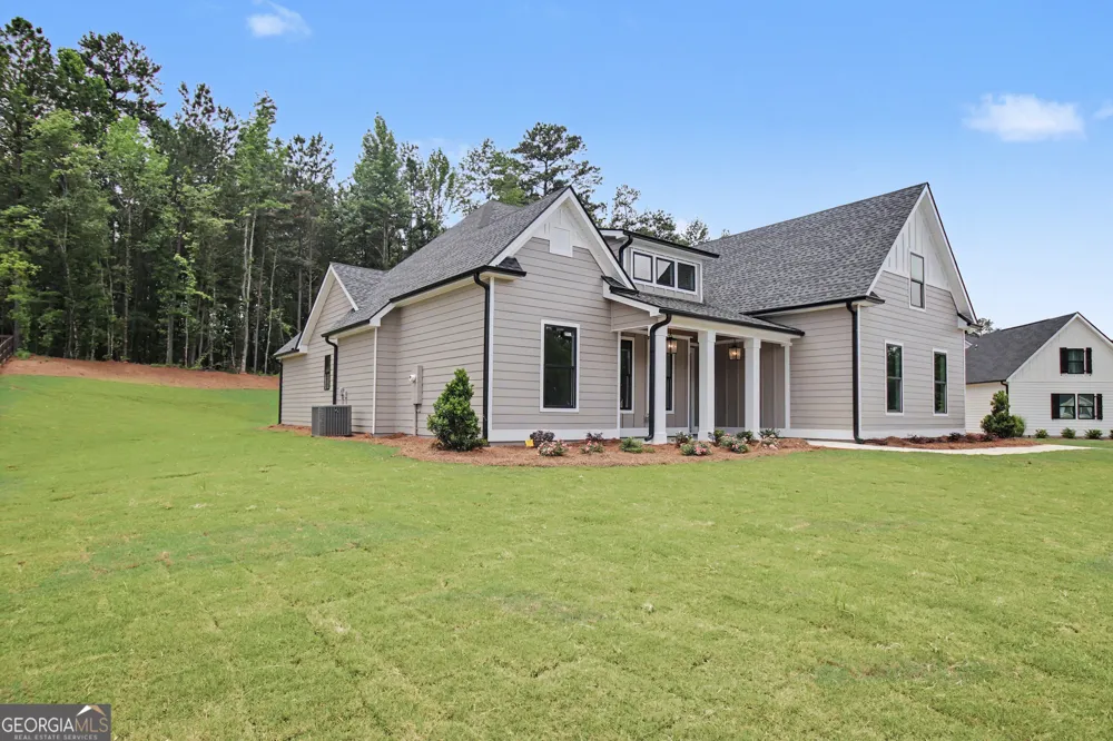 124 Ryeland DR Senoia, GA 30276
