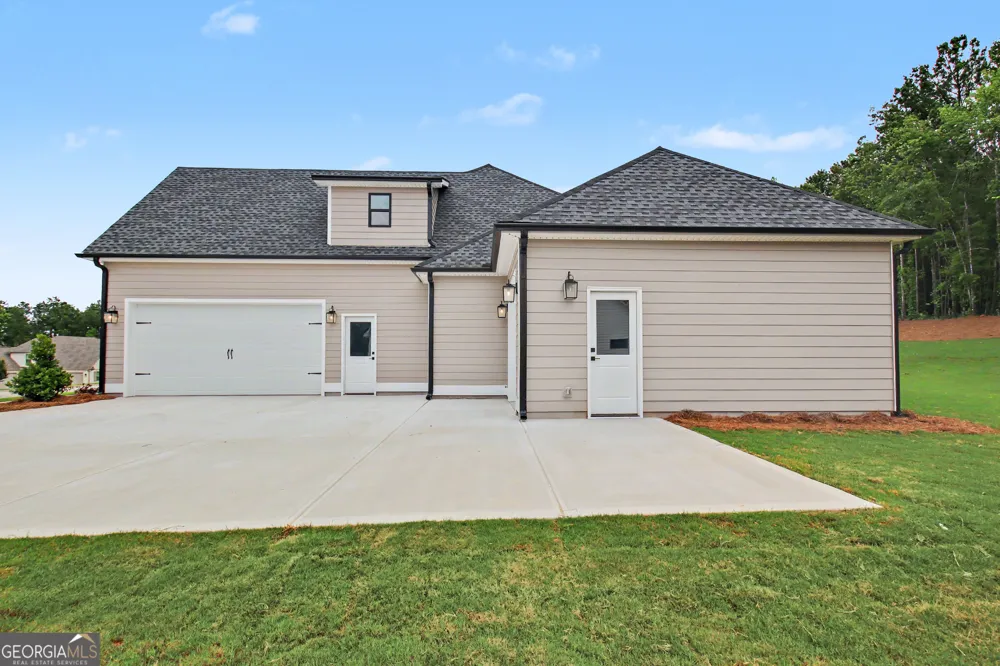 124 Ryeland DR Senoia, GA 30276
