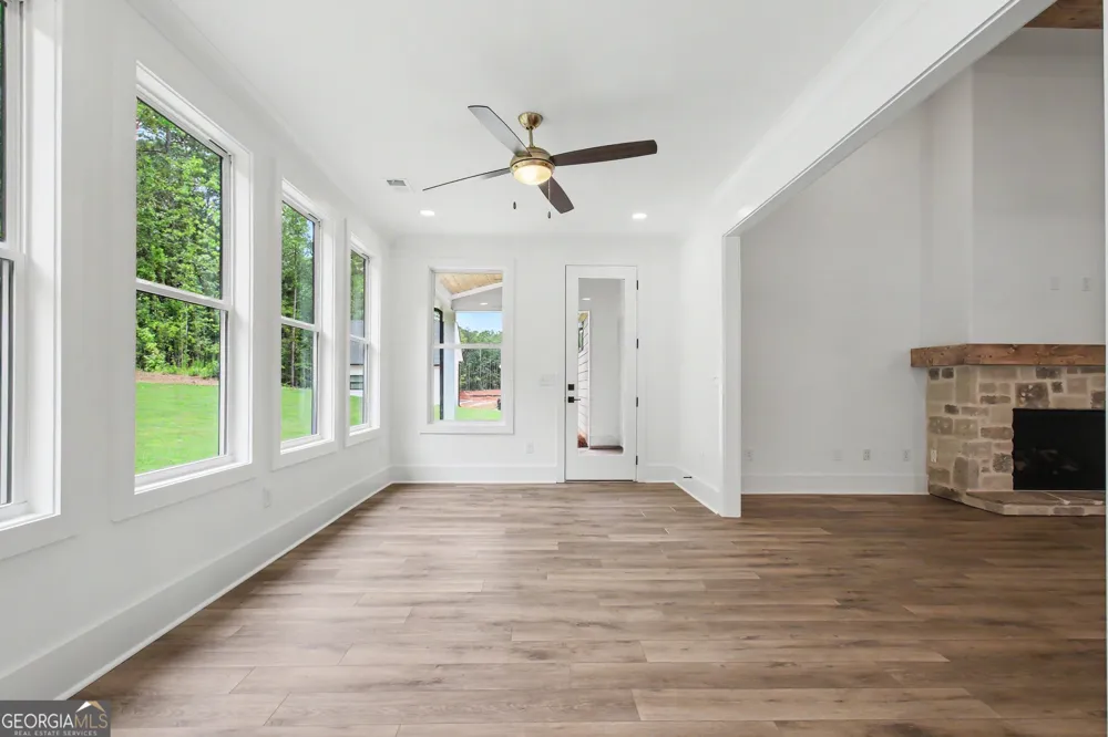 124 Ryeland DR Senoia, GA 30276