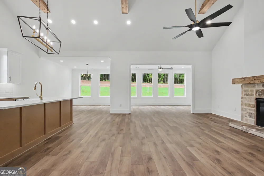 124 Ryeland DR Senoia, GA 30276