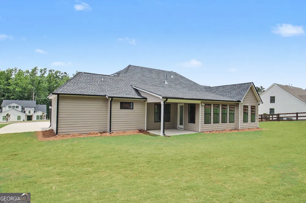 124 Ryeland DR Senoia, GA 30276