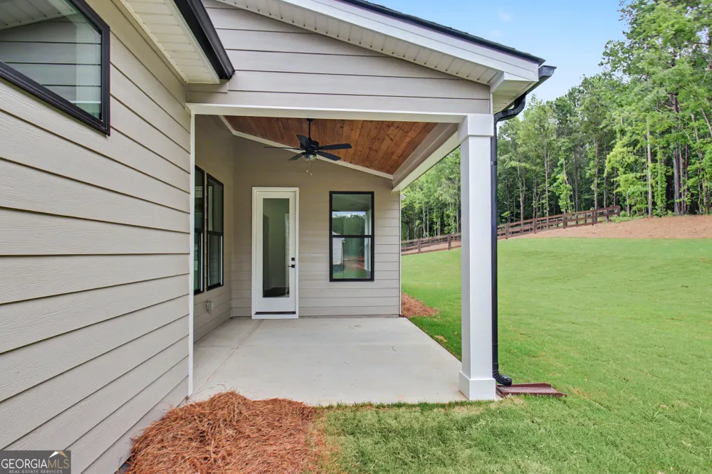 124 Ryeland DR Senoia, GA 30276