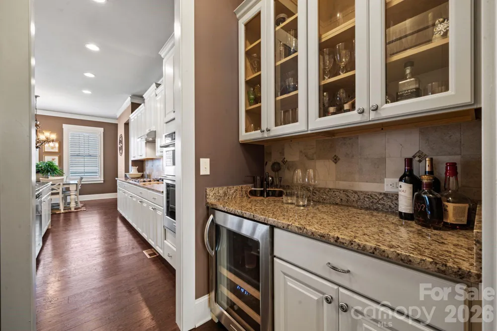 2319 Lochview Street Pineville, NC 28134