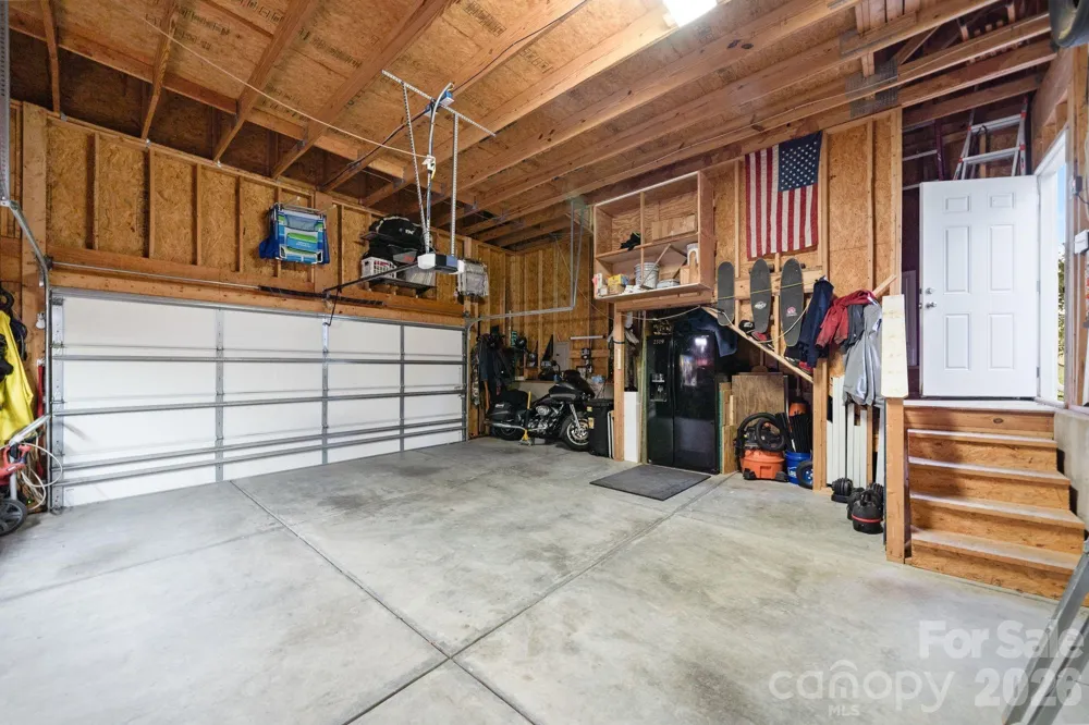 2319 Lochview Street Pineville, NC 28134