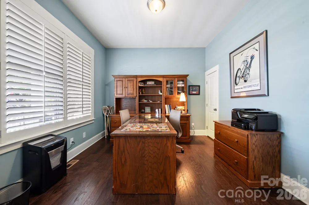 2319 Lochview Street Pineville, NC 28134