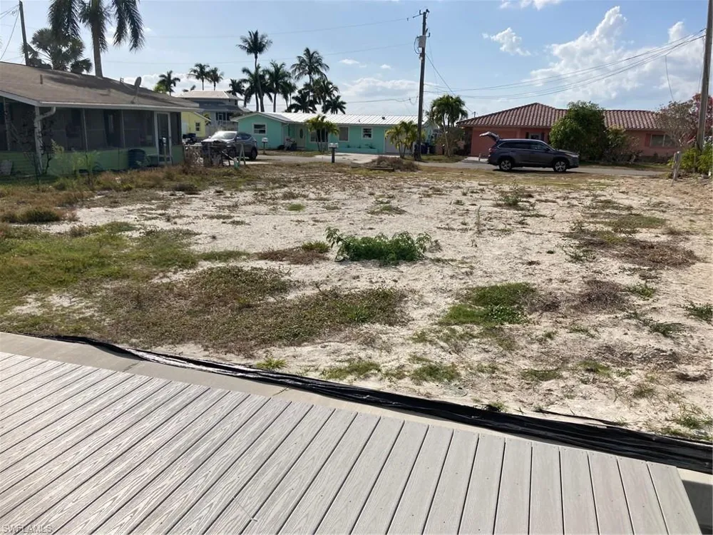 2849 TRIGGERFISH STREET Matlacha, FL 33993