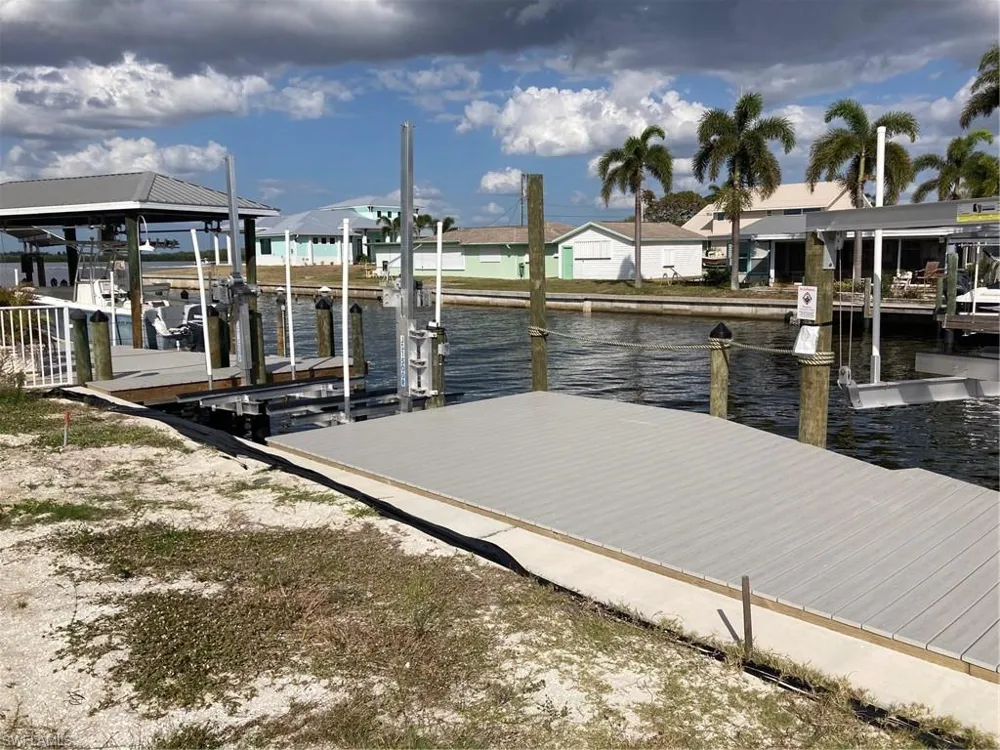 2849 TRIGGERFISH STREET Matlacha, FL 33993