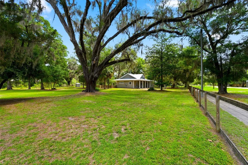 2620 NW 31ST AVENUE Gainesville, FL 32605