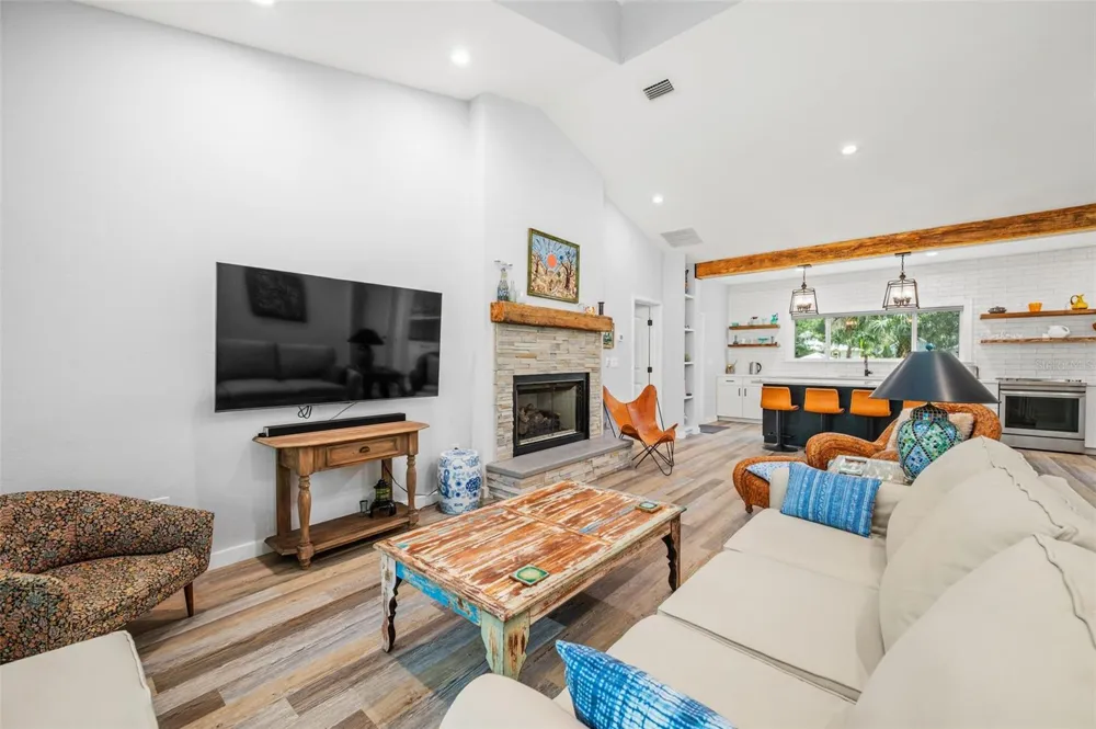 2620 NW 31ST AVENUE Gainesville, FL 32605