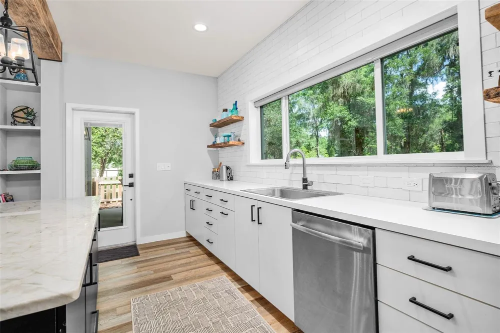 2620 NW 31ST AVENUE Gainesville, FL 32605