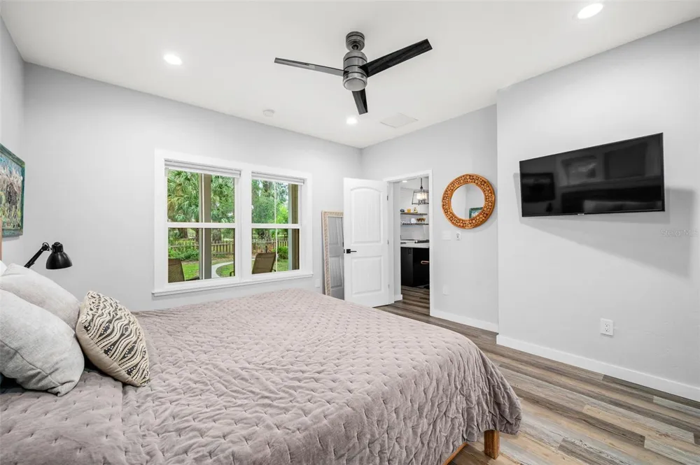 2620 NW 31ST AVENUE Gainesville, FL 32605
