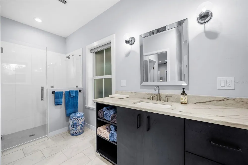 2620 NW 31ST AVENUE Gainesville, FL 32605