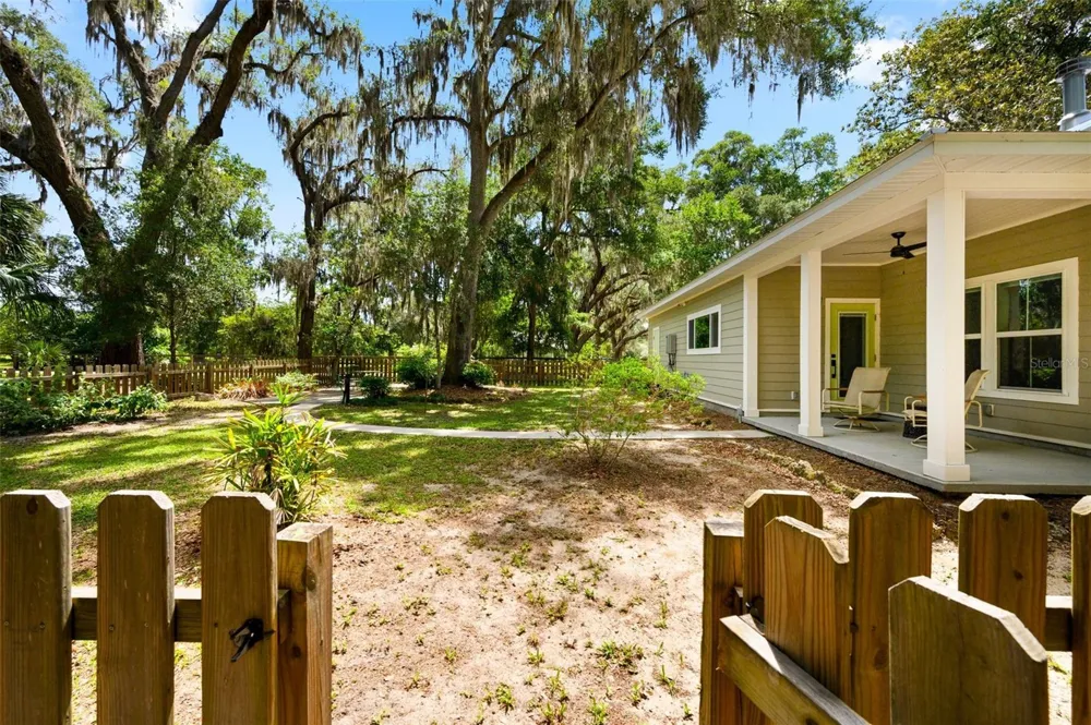 2620 NW 31ST AVENUE Gainesville, FL 32605